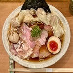 Homemade Ramen 麦苗 - ワンタンめん¥1650 豚チャーシュー¥350
