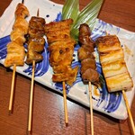 個室 紀州備長炭 炭焼き地鶏 本陣 - 