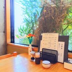 やぶ善 - 卓上常備。