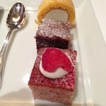 メゾン ポール・ボキューズ - お茶菓子