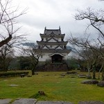 田中蒲鉾本店 - ［２回目］現存十二天守の一つ、重要文化財・宇和島城