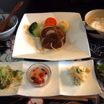 地球屋 - ヘルシーハンバーグ和風仕立てセット \1,100