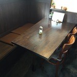 寿司 和食 みらく - テーブル席