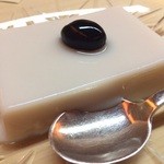 松川 - 黒豆の葛餡での羊羹