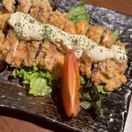 個室 紀州備長炭 炭焼き地鶏 本陣 - 