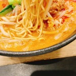 麺や 蓮と凜と仁 - 細麺