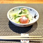 金澤 かが美 - トマトとレタスのサラダ