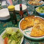 アルムコーヒー - 村のピザ