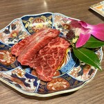 肉の頂 - 厚切り特上ハラミ