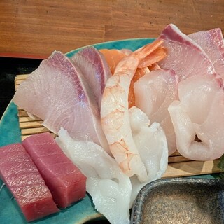 オサカナ ダイニング オバナ_1