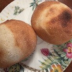 Okan Kitchen - パンも美味しい。トースターで焼いたら少し焦げてしまった