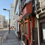 Okan Kitchen - こんなところに可愛らしいお店！