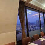 チャイナグリル マダムシェンロン 広島 - 