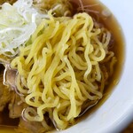 山形蕎麦 つるや - 鳥中華の麺