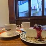 ぽえむ マノ ア マノ コーヒー - 