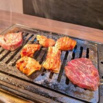 本格焼肉一門 - 