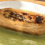 飛行船スタイル 南條 - ミートパイ