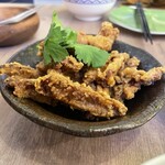 タイ屋台酒場ガムランディー - 揚げなんこつ