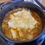 一平ちゃん - 石鍋でグツグツのクッパが提供されます