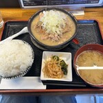 もつ煮込み 八庵 - 