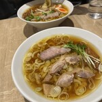 手打 親鶏中華そば 綾川 - 親鶏中華そば