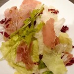 トラットリア クアルト 西新宿 - カルパッチョ＆生ハムサラダ