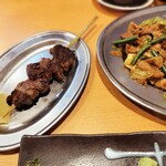 鉄板焼きとレモンサワー 鉄匠 - ジャンボ牛串