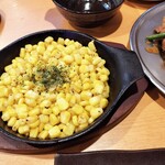 鉄板焼きとレモンサワー 鉄匠 - コーンバター