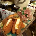 スタンド ツマミグイ - 