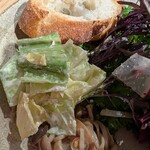 ベジバル チバットリア - キャベツとベーコンのクリームチーズ和え♡