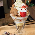 TERAKADO COFFEE - 【2025.12】2025年12月限定・クリスマスピスタチオパフェ(レギュラー・税込1,800円)