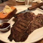 Lone Star Steakhouse & Saloon - 