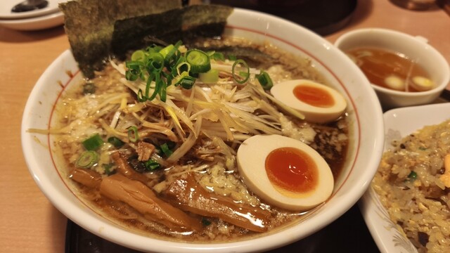 三宝亭 八橋店 - 泉外旭川（ラーメン）