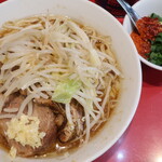 ラーメン二郎 - ラーメンミニ＋ニンニク少し＋青ネギ炙