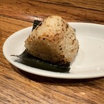 鮎ラーメン 二子玉川本店 - 焼おにぎり　300円