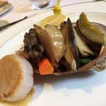 ランビアンス - 天然ホタテ、鮑のソテー