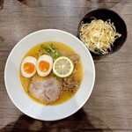 本丸亭 - 辛口ラーメン920円と味付ネギ150円