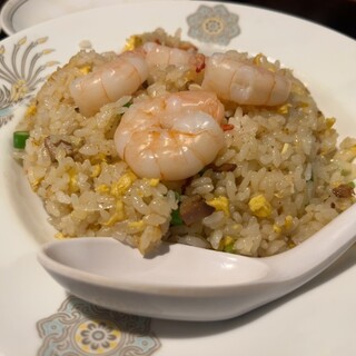 チャイニーズダイニング トランプ_0