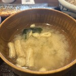 炭火焼和めし処 しんぱち食堂 - 味噌汁❗️
