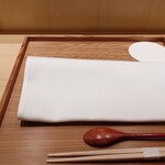 大阪天満宮 鮨とよなが - テーブルまわり