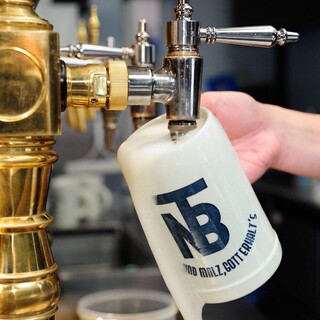 【こだわり】昭和初期の伝統を受け継ぐビヤホール一度注ぎビール