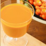 챠하루 - 
                      チャチャルガン
                      330 円
                      モンゴルでは、古くから民間伝承薬として、健康や肌のお手入れにチャチャルガンの実を生活に取り入れてきました。ビタミン豊富で美容、健康にいちばんいいドリンクです。