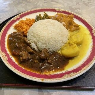 Sri Lanka Restaurant Mr.Thuna Paha_0