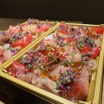 銀座 有涯 - お土産（別注文）のちらし寿司　◎
      翌日の贅沢な昼ごはん