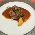 びいどろ - 葡萄牛の赤ワインソースはいつもよりすご〜くやわらかくて美味しかった❣️