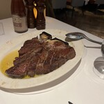 ベンジャミンステーキハウス KITTE大阪店 - 