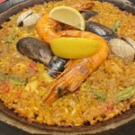 びいどろ - 魚介のパエリアはいつも美味しい