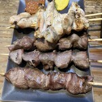 やきとり どん - 手羽先、タン、かしら、砂肝