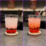 ラ・メゾン アンソレイユターブル - ■セットドリンク ラズベリーソーダ かき混ぜ前と後