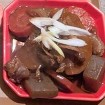 公正屋 - すじ肉・大根・こんにゃく・人参・長ネギ・１味唐辛子少々♬